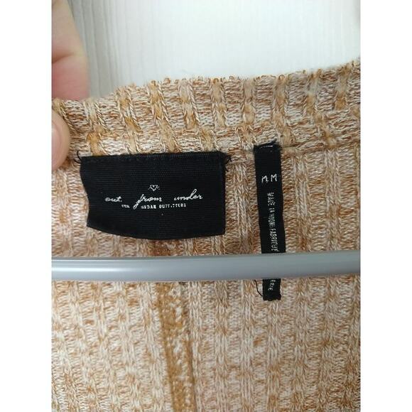 Out From Under Rust Oversized M Long Sleeve V Neck Waffle Button Knotted Blouse. - Picture 2 of 9